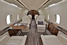 Challenger 350 N822LL