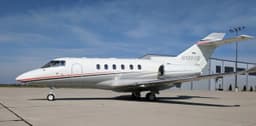 Hawker 800XP N823AM