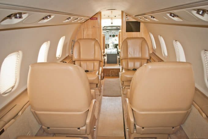 Learjet 60 N843CP
