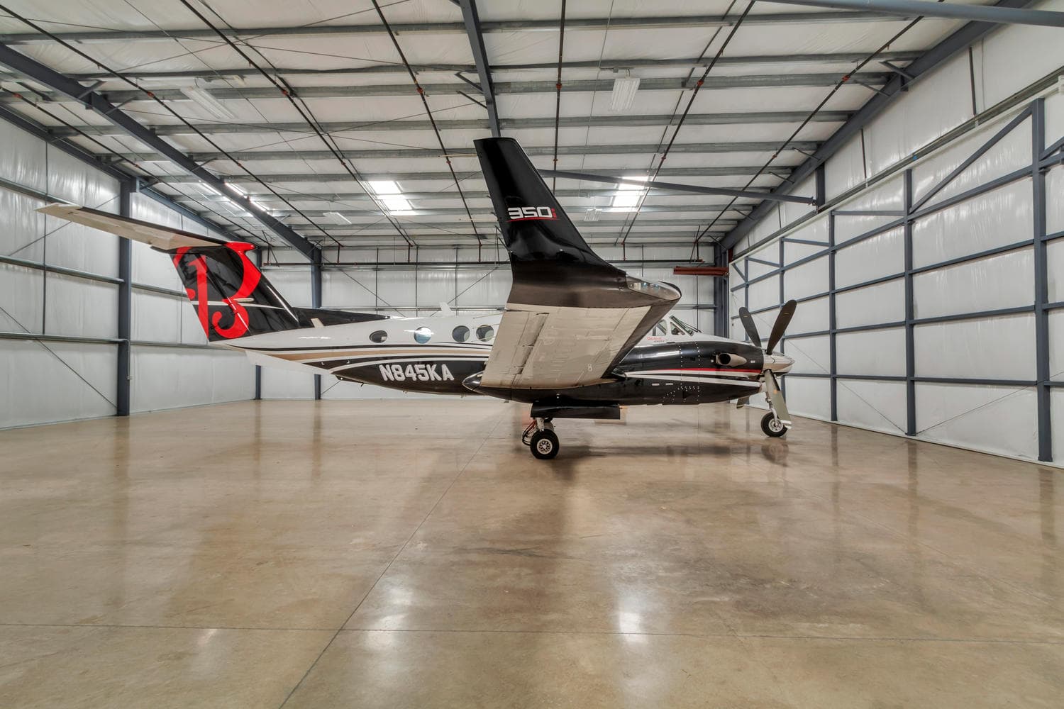 Beechcraft King Air 350 N845KA