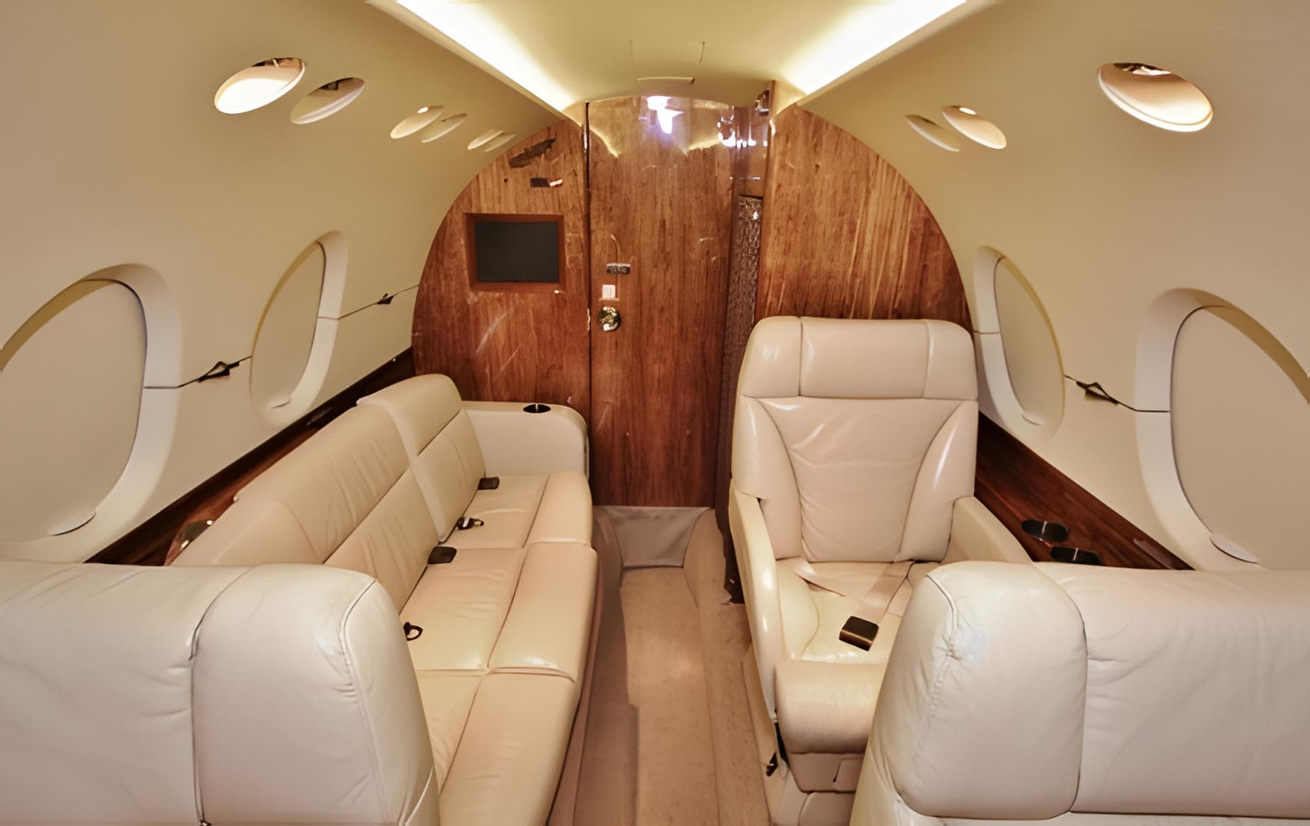 Hawker 800XP N850FB