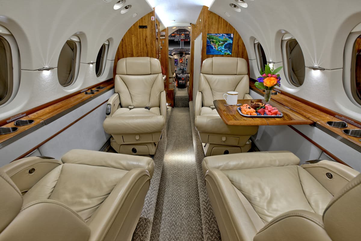 Hawker 850XP N850MJ