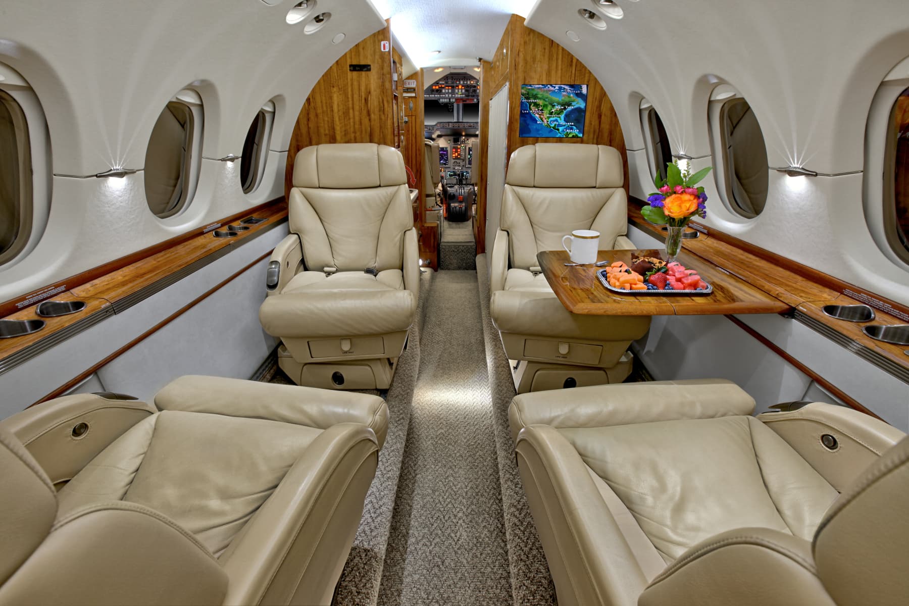 Hawker 850XP N850MJ