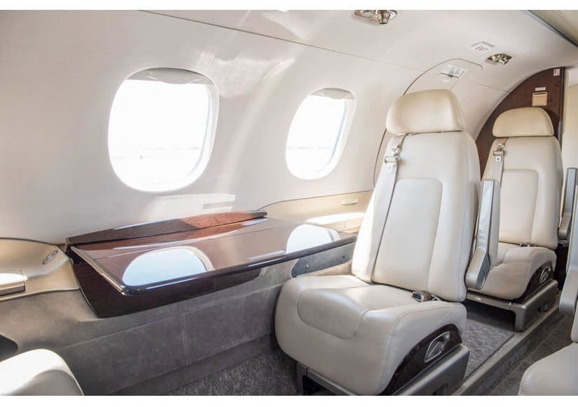 Embraer Phenom 300 N862LG