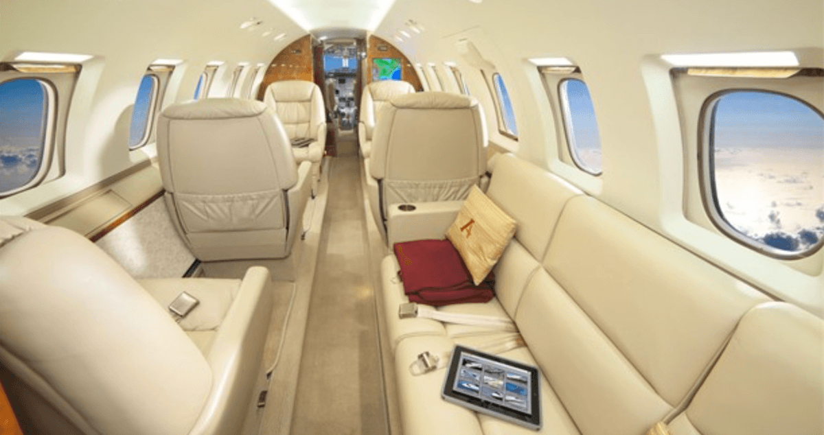 Hawker 800XP N87RB