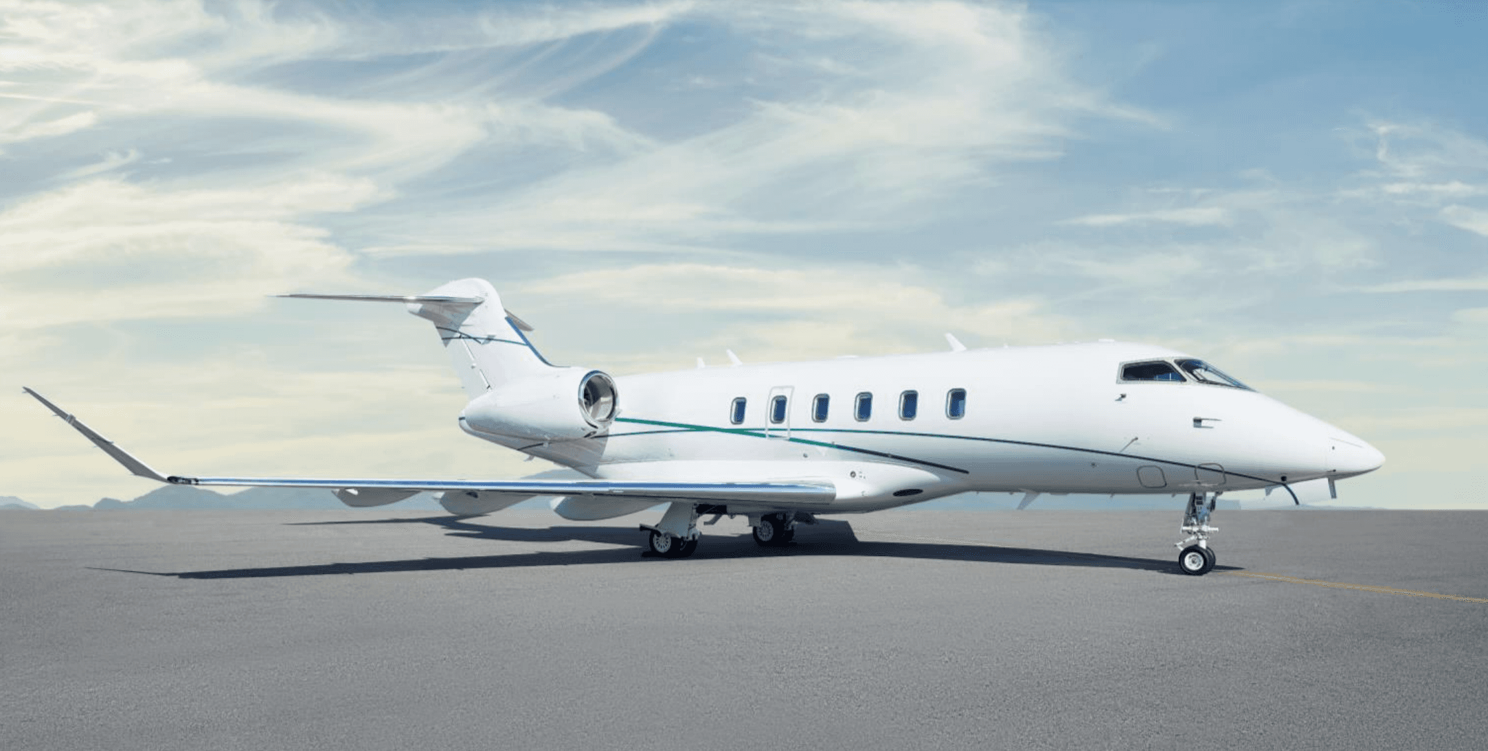 Challenger 350 N881CC
