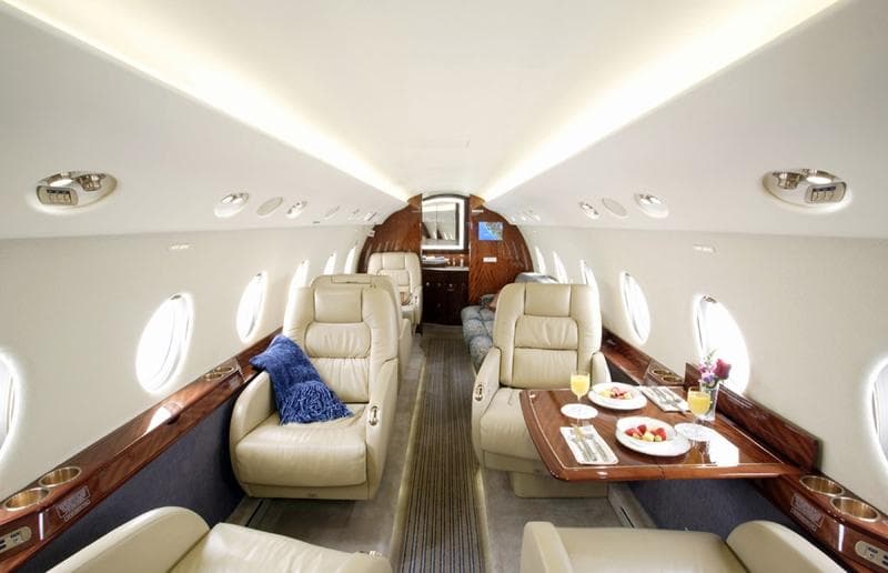 Gulfstream G200 N882MR