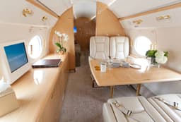 Gulfstream G550 N885AR