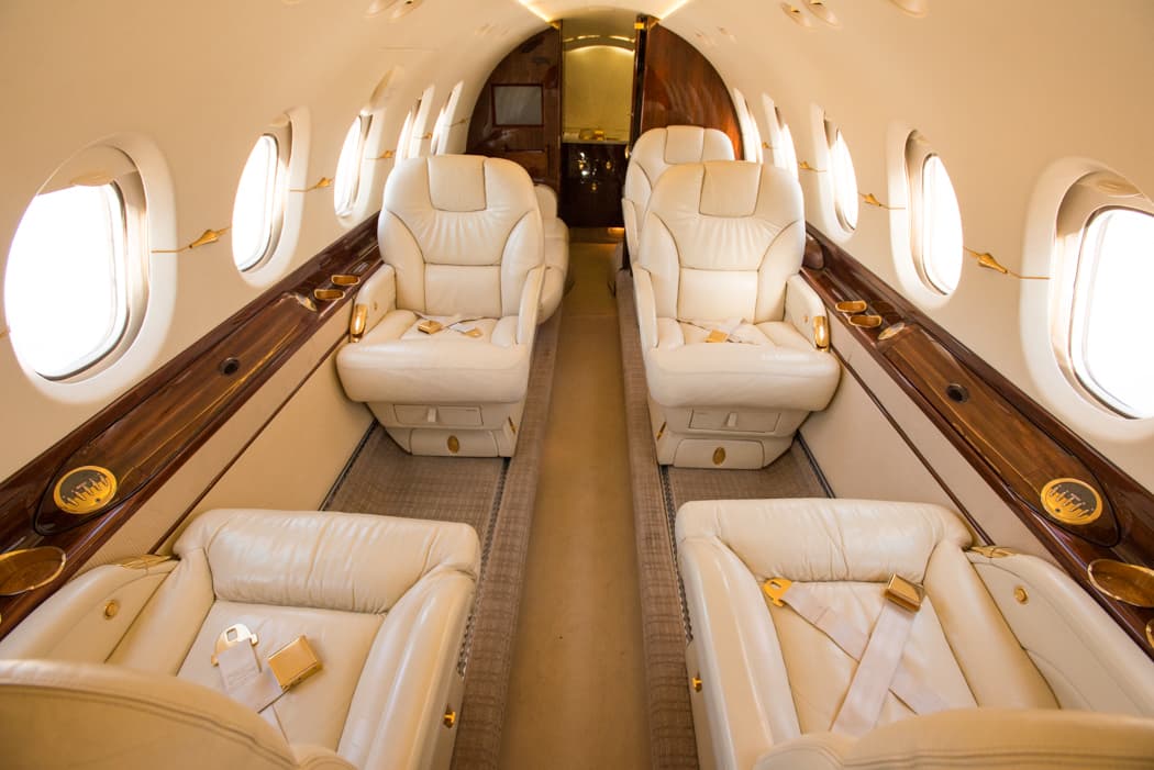 Hawker 800XP N886DL