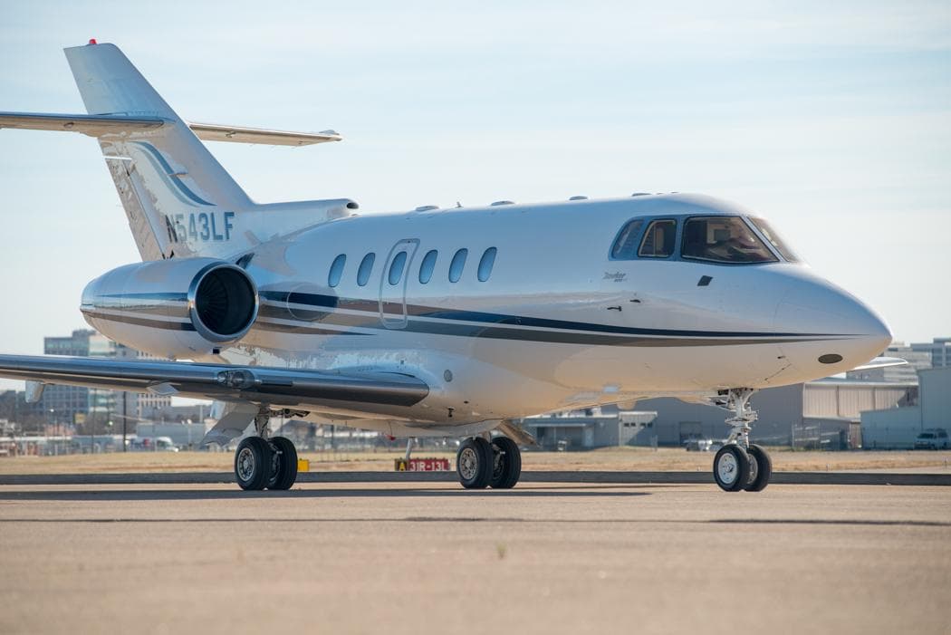Hawker 800XP N886DL