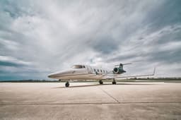 Learjet 31ER N888CP
