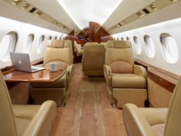 Falcon 900EX N888ZA