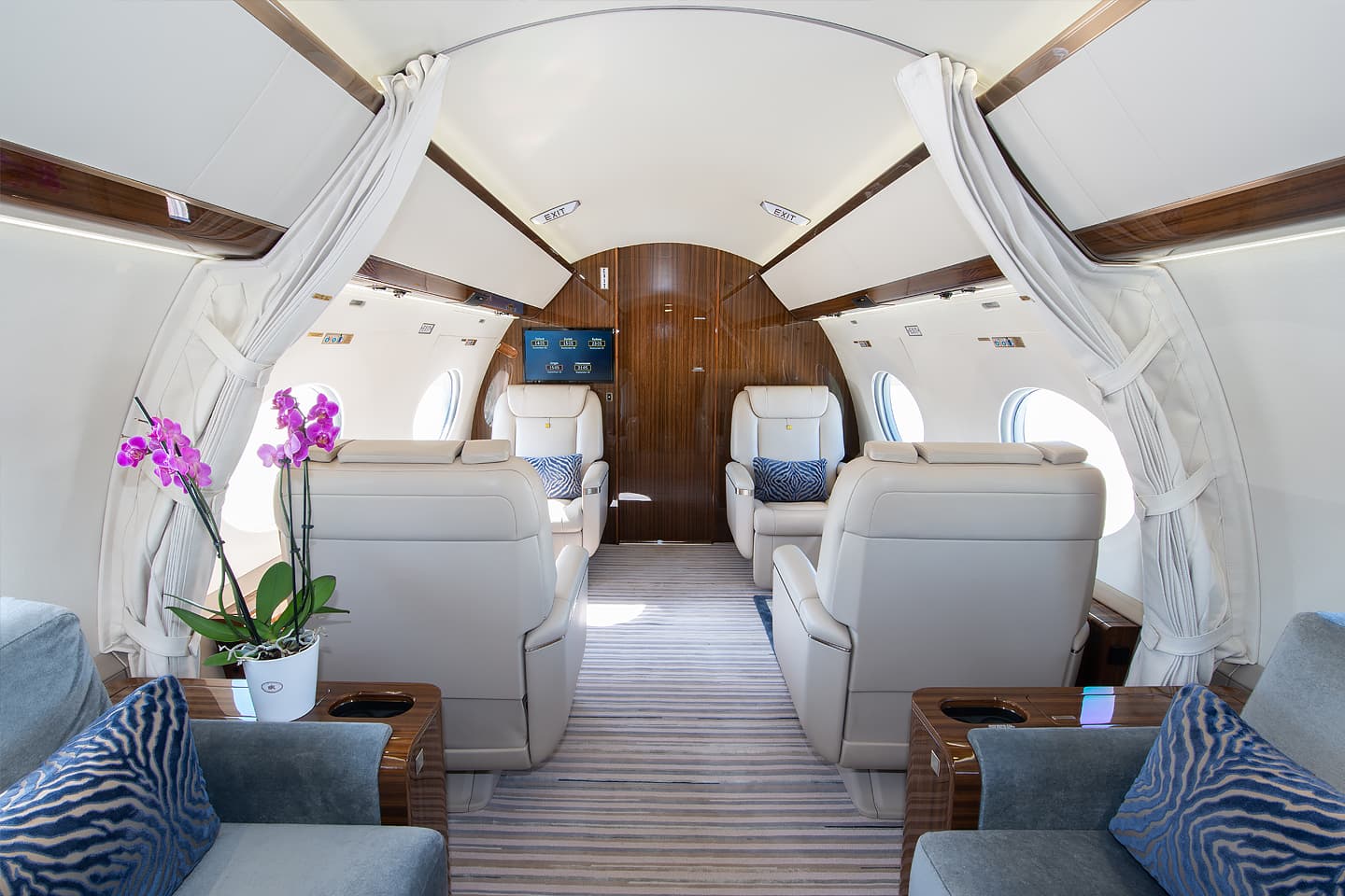 Gulfstream G650 N889CH