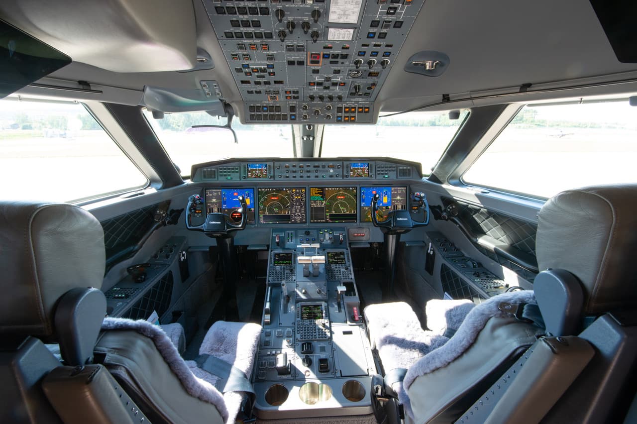 Gulfstream G650 N889CH