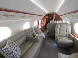 Gulfstream G550 N889MS