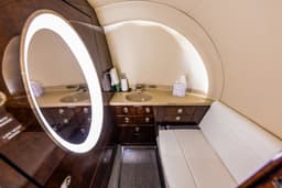 Hawker 900XP N890TX