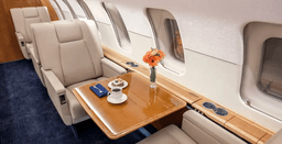 Challenger 605 N895CC