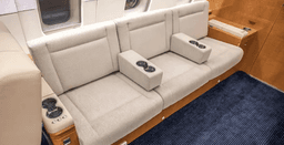 Challenger 605 N895CC