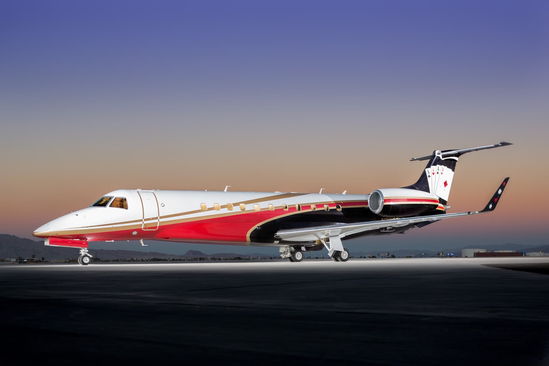 Embraer Legacy 600 N900EM