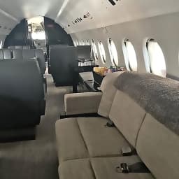 Falcon 900B N900TE
