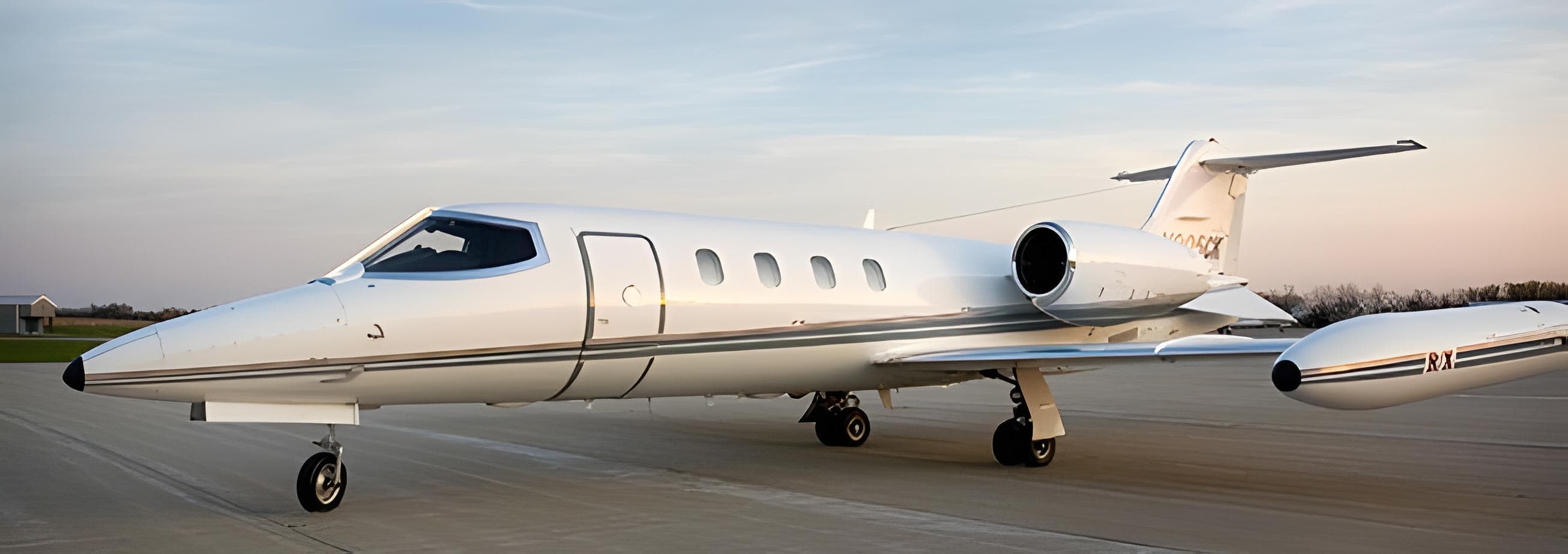 Learjet 36 N905CK