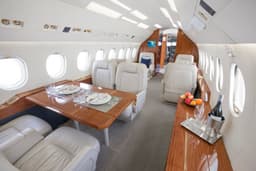 Falcon 2000EX N909MM