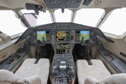 Falcon 2000EX N909MM