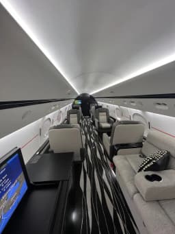 Gulfstream IV N90RG
