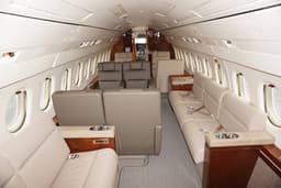 Falcon 900B N910JW