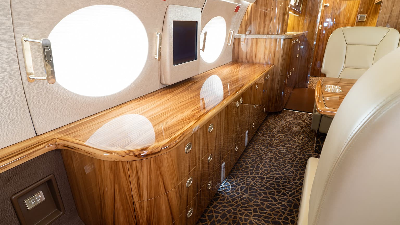 Gulfstream G450 N913HH
