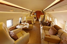 Challenger 604 N913VC