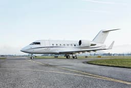 Challenger 604 N913VC