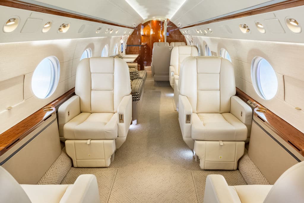 Gulfstream G450 N915TB