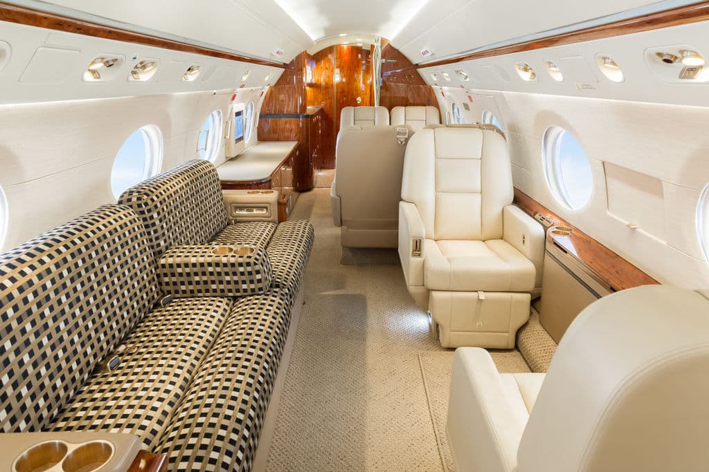 Gulfstream G450 N915TB