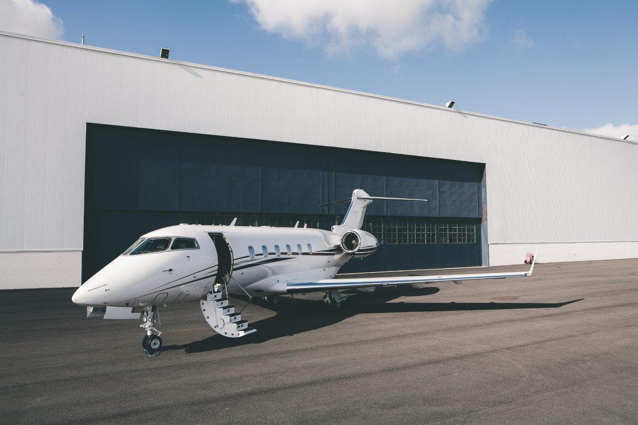 Challenger 300 N91QK