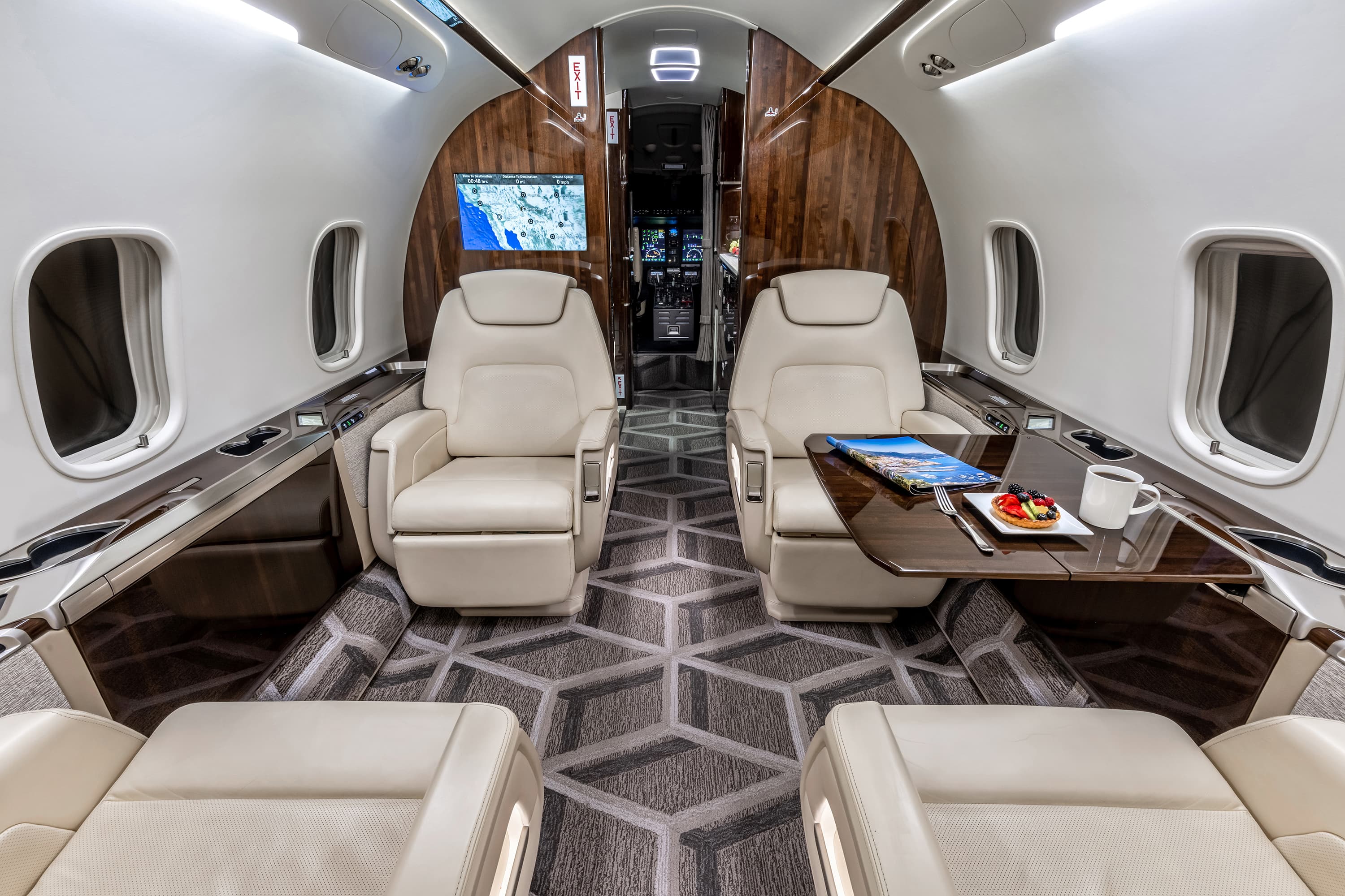 Challenger 350 N923JL