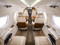 Embraer Phenom 300 N926JS