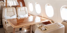 Falcon 2000 N926RC
