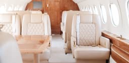 Falcon 2000 N926RC