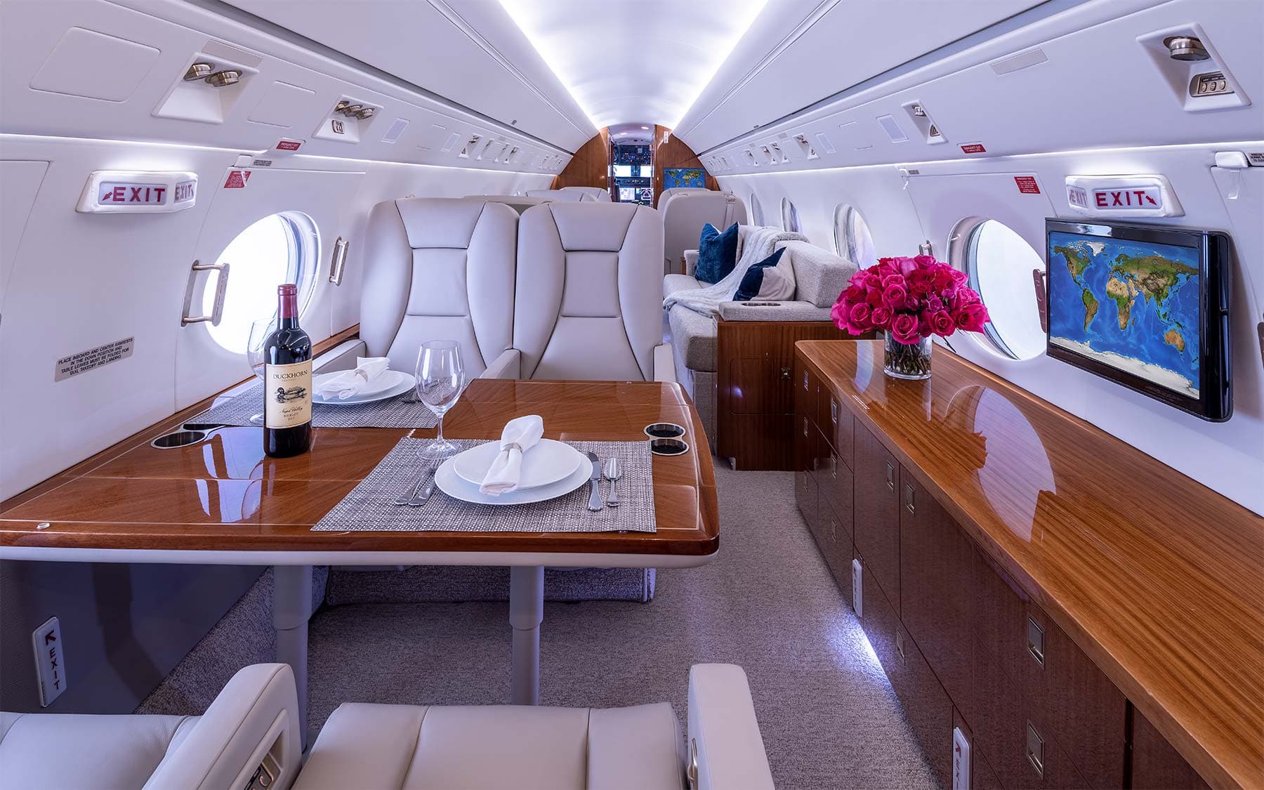 Gulfstream G550 N928NJ