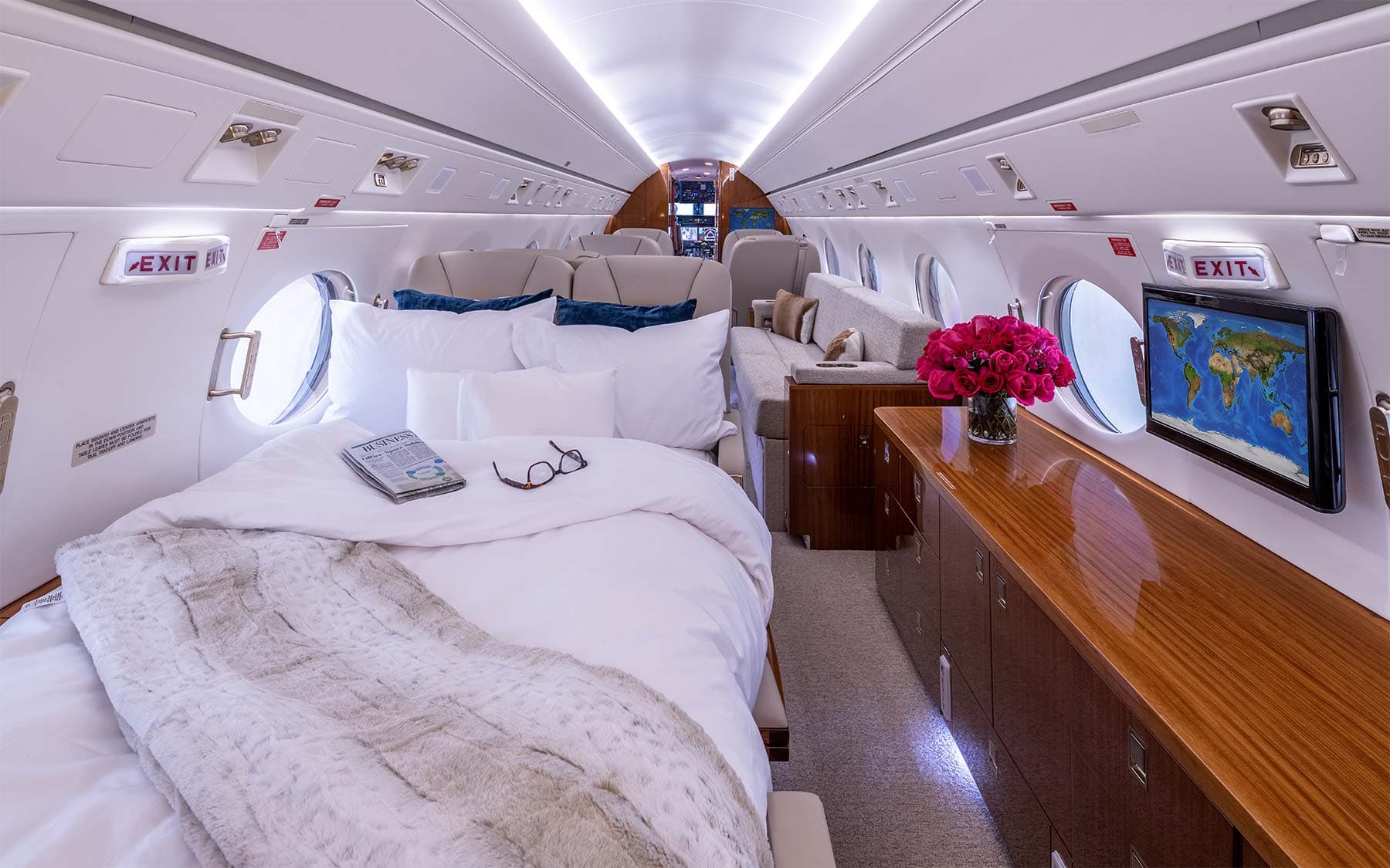 Gulfstream G550 N928NJ