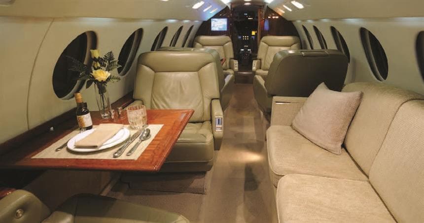 Falcon 50 N92CJ