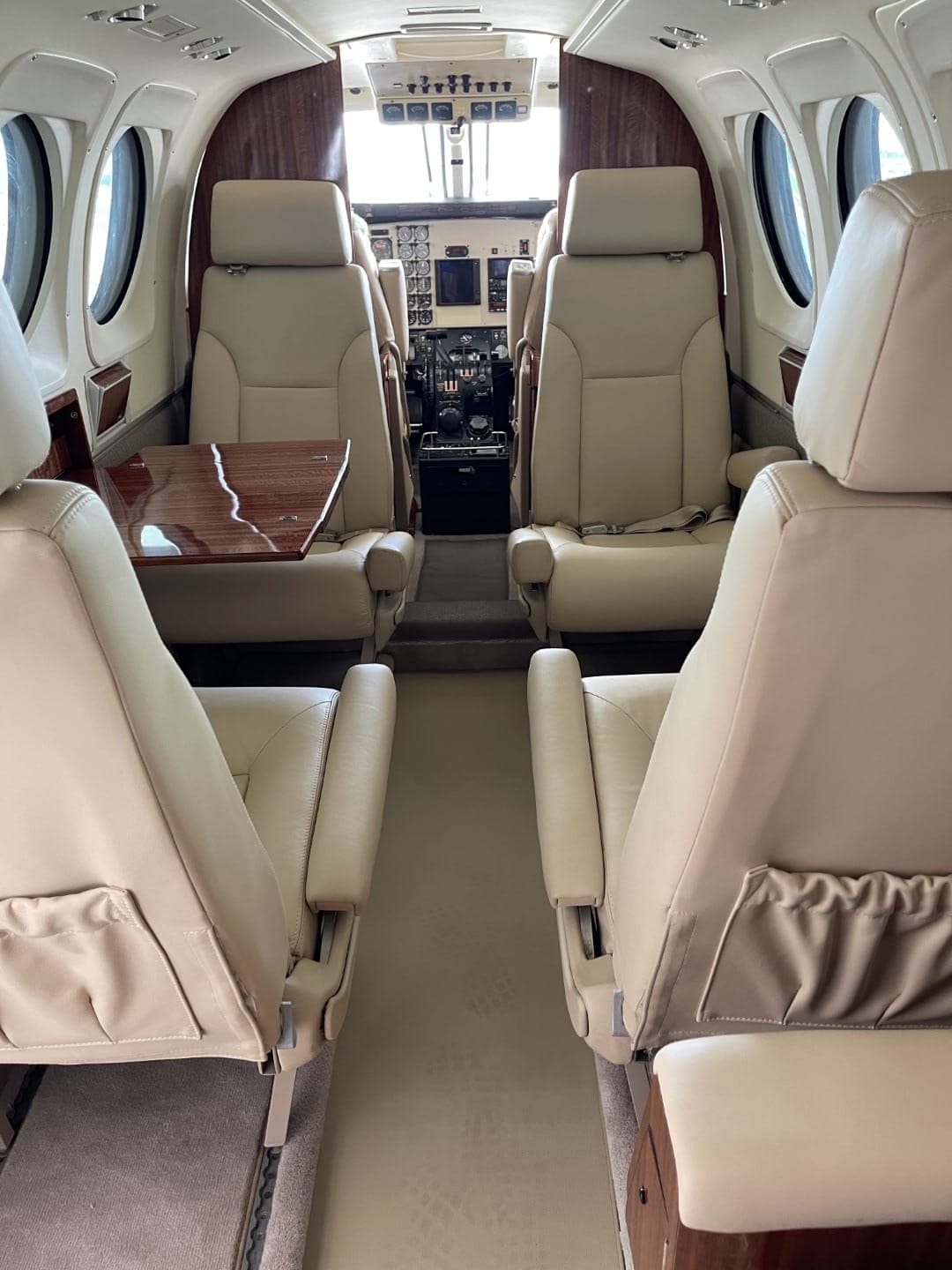 Beechcraft King Air C90 N92WE