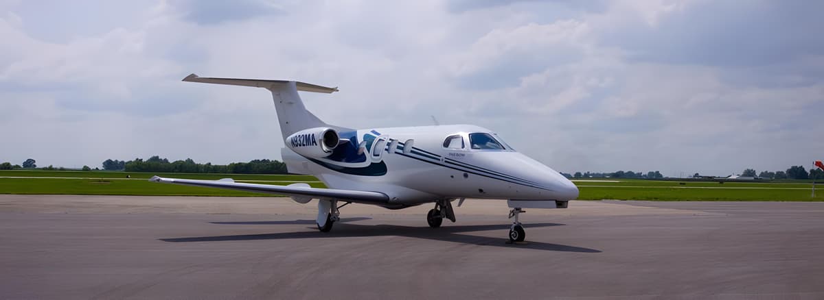 Embraer Phenom 100 N932MA