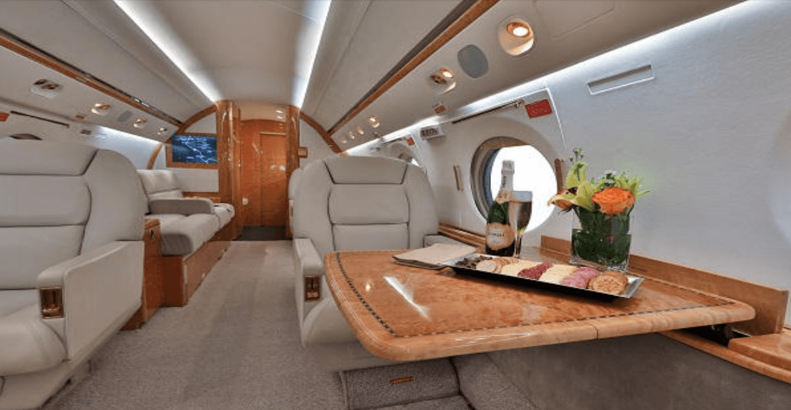 Gulfstream V N934HE
