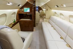 Falcon 900EX N940CL