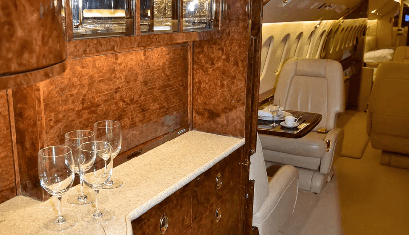 Falcon 900EX N940CL