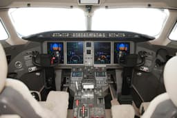 Challenger 300 N945AC