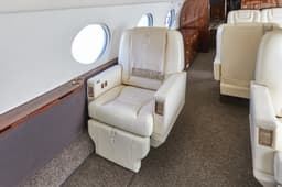 Gulfstream G550 N949FF