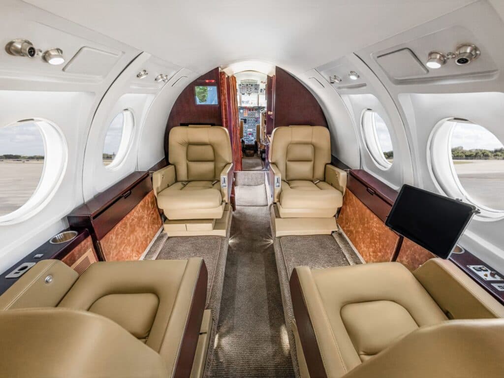 Falcon 50 N950FJ